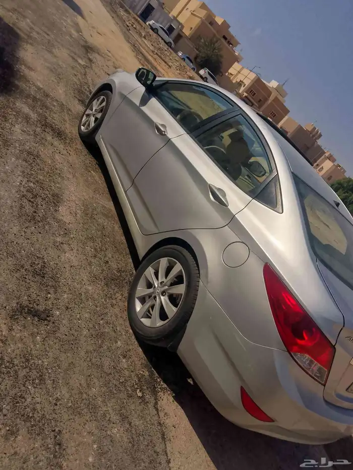 هيونداي اكسنت 2015 0