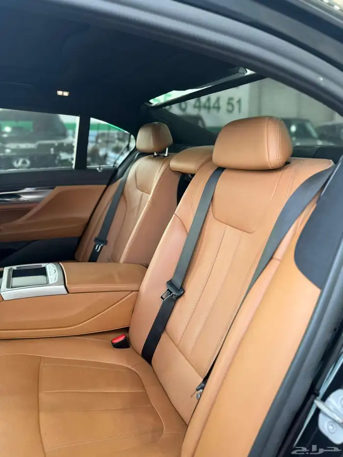 بي ام دبليو - 2018 - 730 - فل كامل - بسعر 85 الف 15