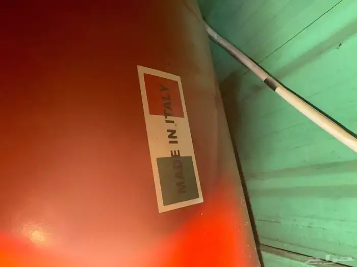 ماطور هواء ايطالي 300 لتر شبه جيد استعمال حاجه بسيطه 3