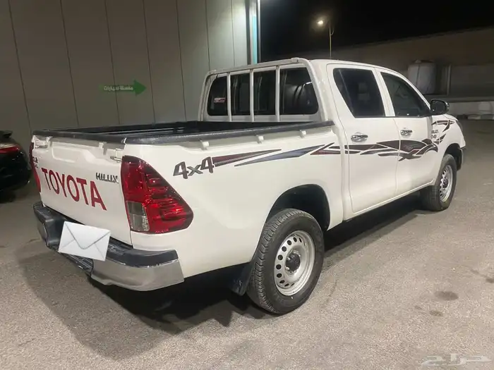 هايلكس 2022 GL ديزل 21