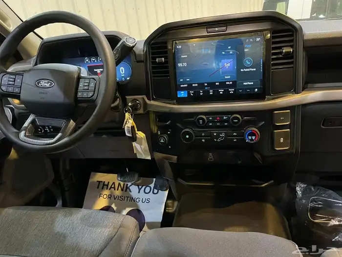 فورد F150 لون رمادي 2025 7