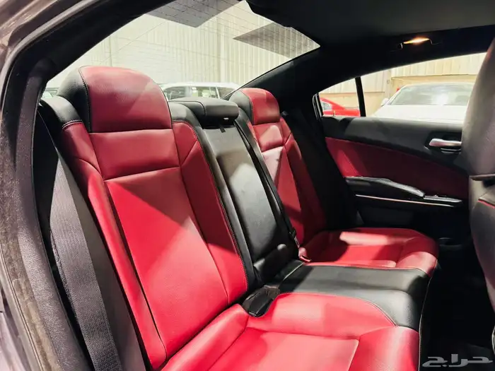 دودج تشارجر 2015 RT V8 (عرض خاص) 8