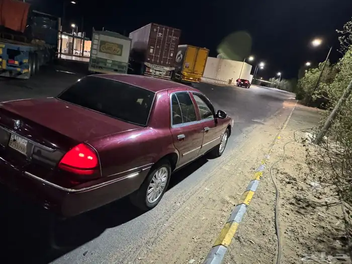 فورد ماركيز 2010 1