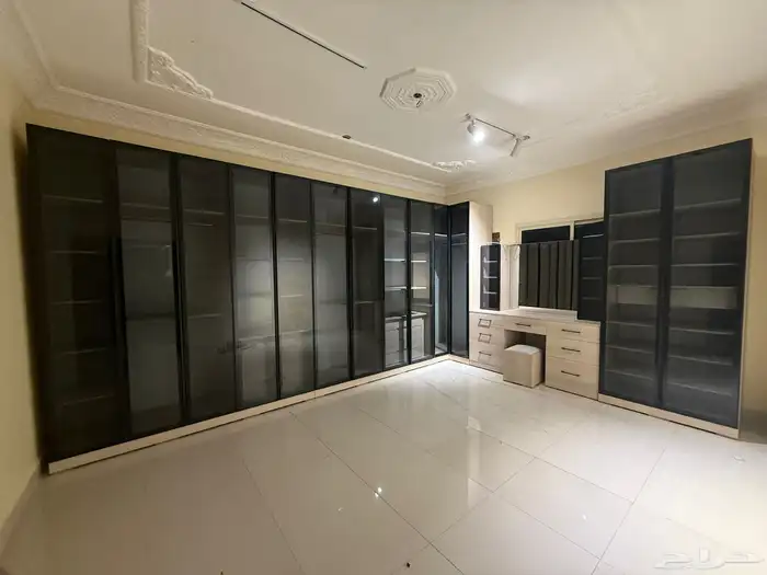 دواليب وخزائن غرف نوم وكنب ستائر تفصيل 0