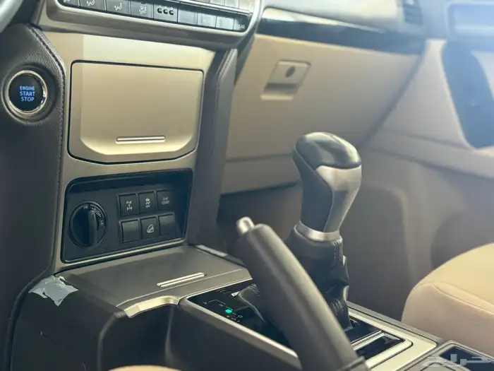 تويوتا برادو موديل 2023 نظيف جدا 16