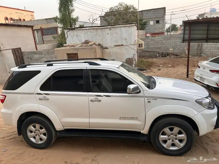 فورتشنر 2011 5