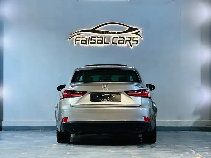 لكزس is350 سعودي بحاله ممتازه 6