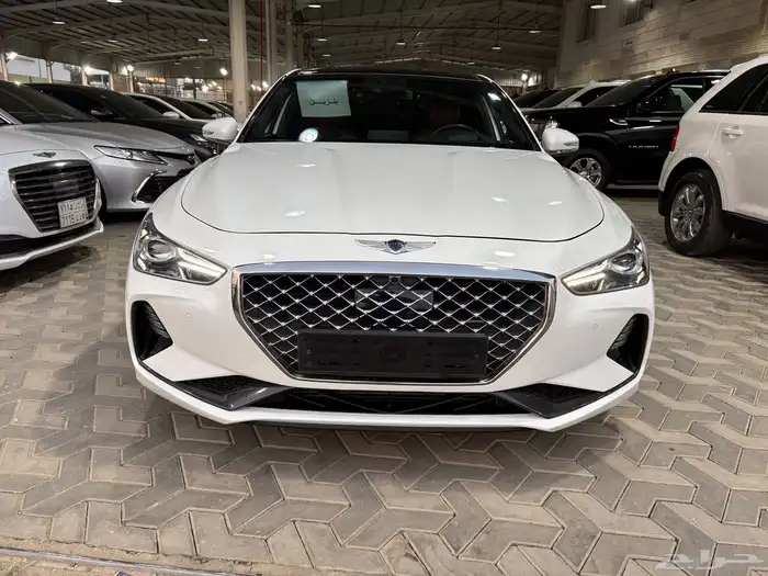 هيونداي جنسيس G70 2020 1