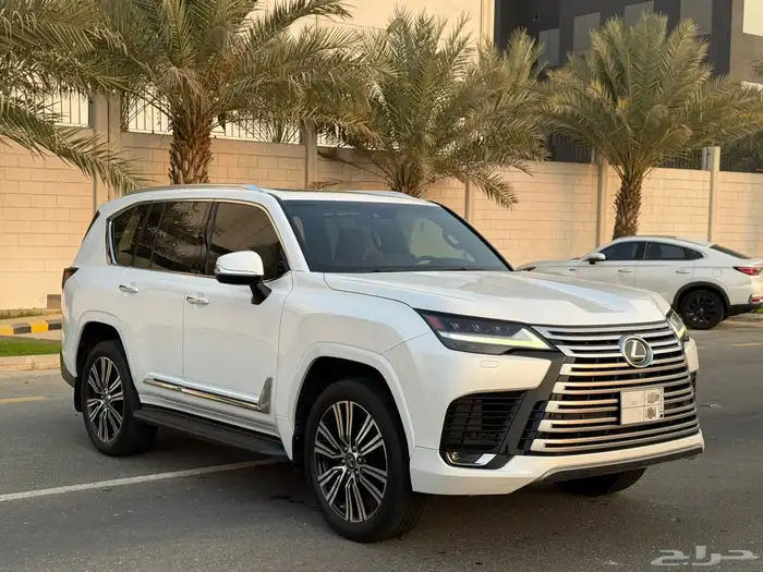 جيب لكزس LX600 2022 - شبه الجديد سعودي 1
