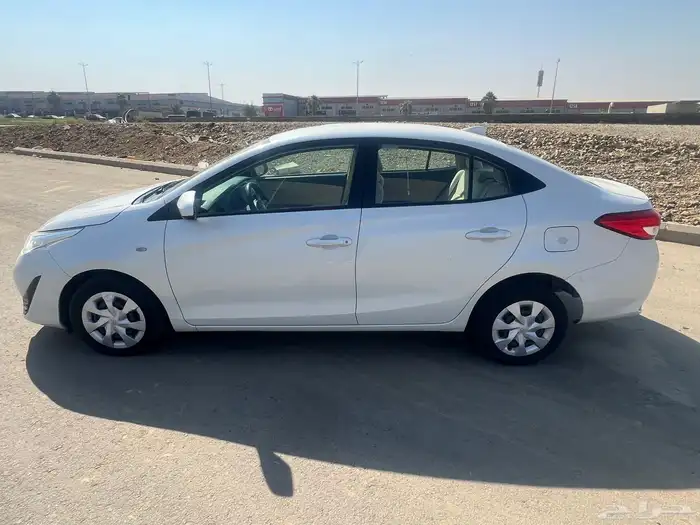 تويوتا يارس 2019 7