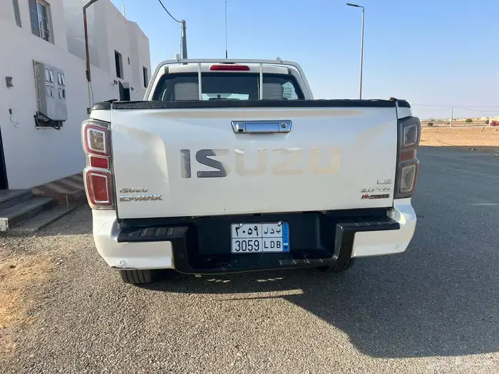 ايسوزو ديماكس 2022 7