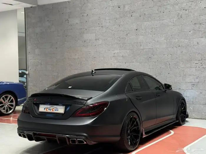 الموديل 2014 العداد 80الف النوع مرسيدسCLS63S 18