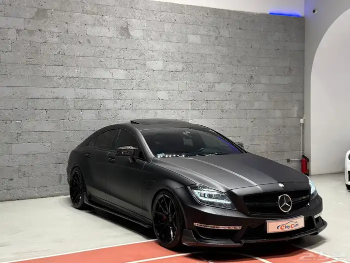 الموديل 2014 العداد 80الف النوع مرسيدسCLS63S 1