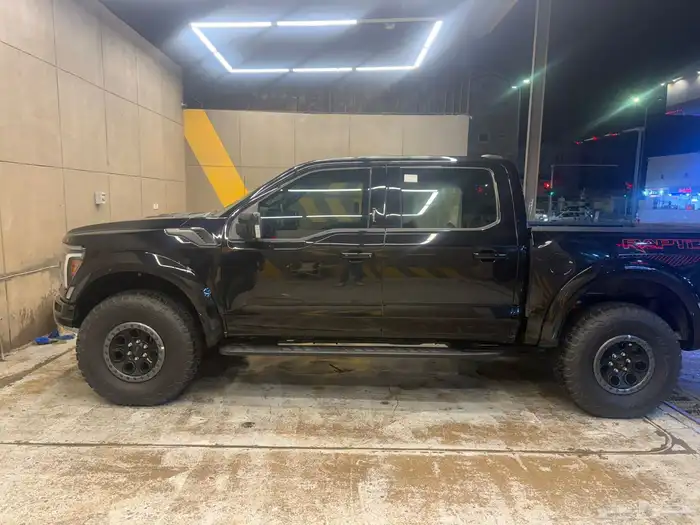 فورد f150 رابتر 2024 شبه جديد مالك اول 3