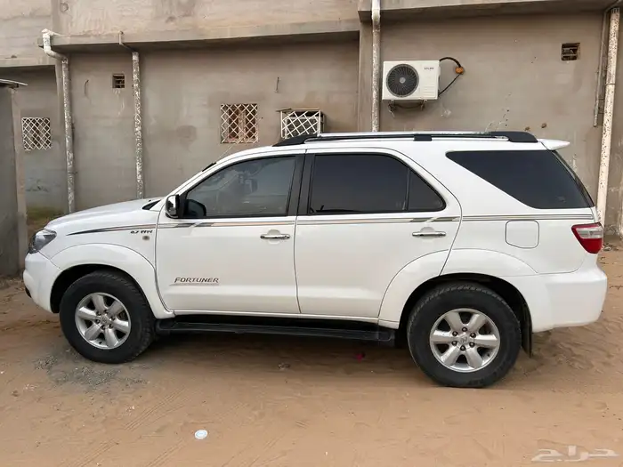 فورتشنر 2011 7