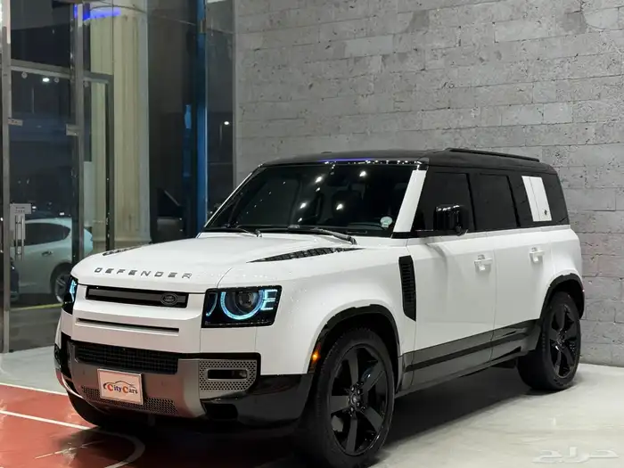 الموديل 2024 العداد 5.000 النوع دفيندر HSE وارد كندا 2