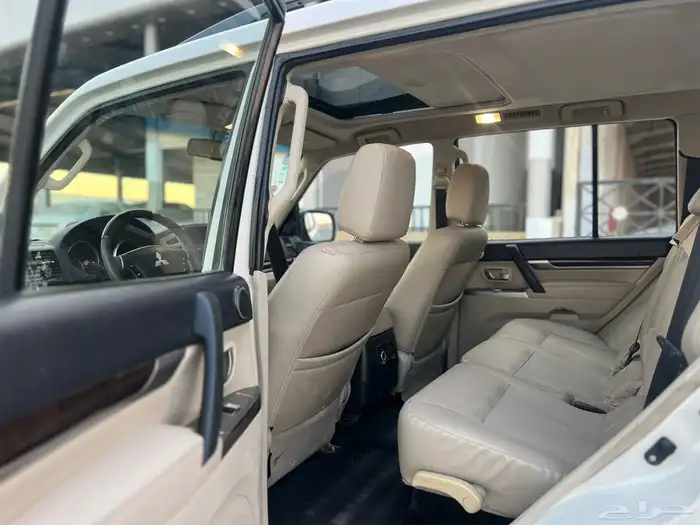 ميتسوبيشي - باجيرو - 2015 - نص فل 10