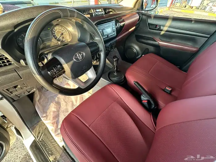 هايلوكس دبل قير عادي دبل ديزل 2022 11