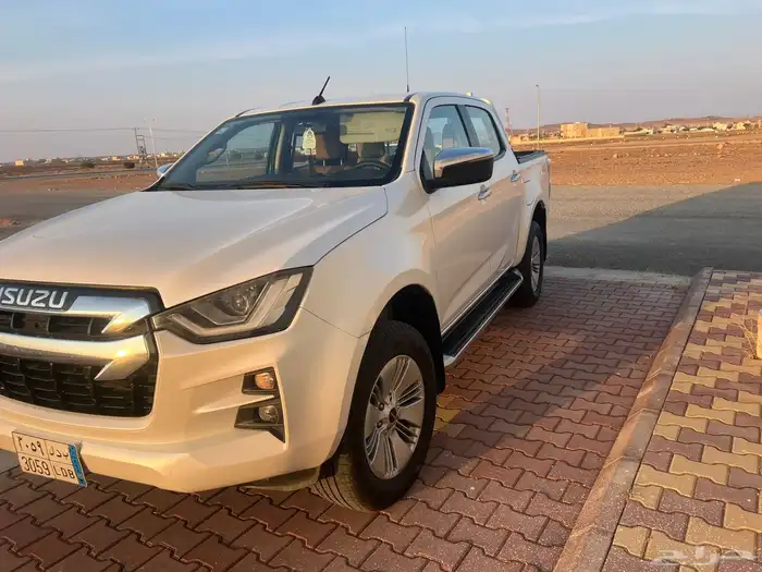 ايسوزو ديماكس 2022 1