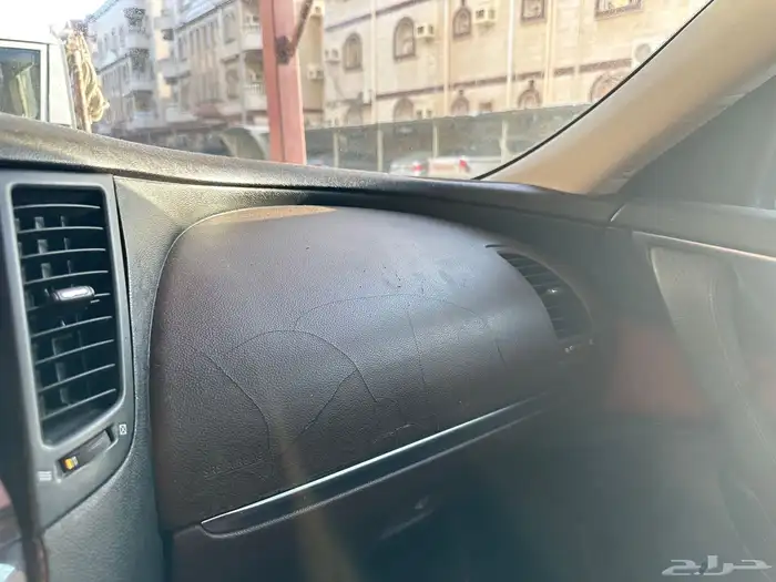 انفنتي اف اكس 6 سلندر اسود 5