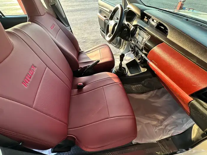 هايلوكس دبل قير عادي دبل ديزل 2022 14