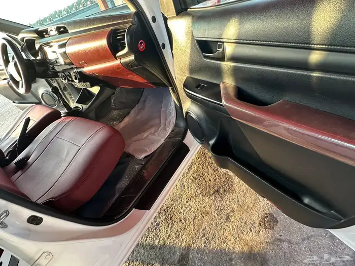 هايلوكس دبل قير عادي دبل ديزل 2022 12