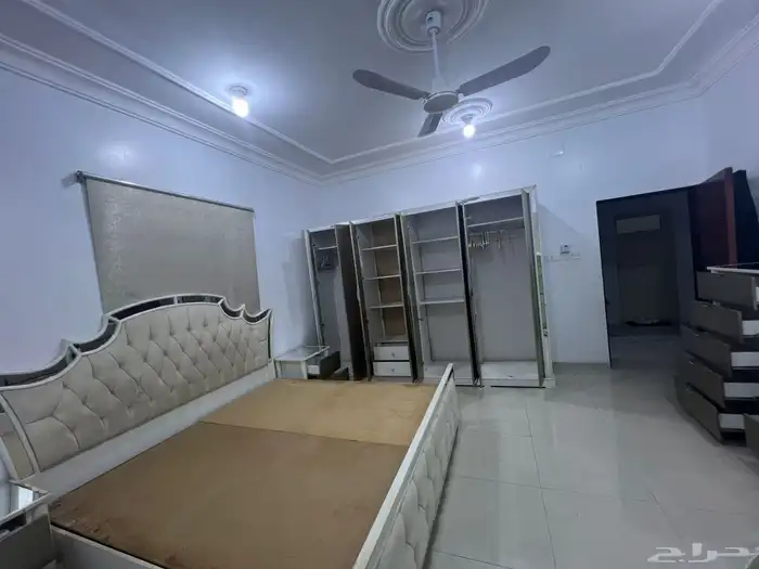 غرفة نوم للبيع الموقع العيدابي 14