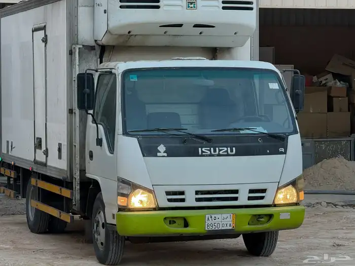 دينا ايسوزو ثلاجة نظيف جدا ممشى قليل 5