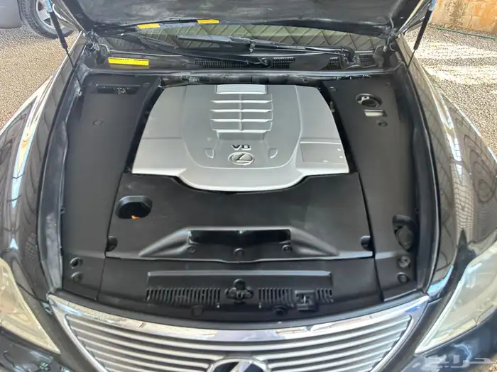 للبيع لكزز 460L فل كامل LS سعودي وكاله 29