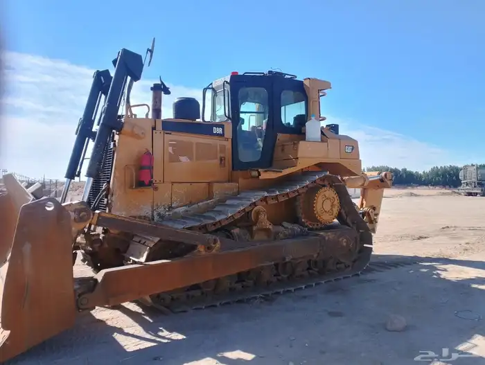 بلدوزر للأيجار 2