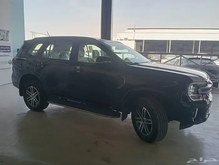 فورد إيفريست XLT دبل بنزين 2025 اسود الناغي 20