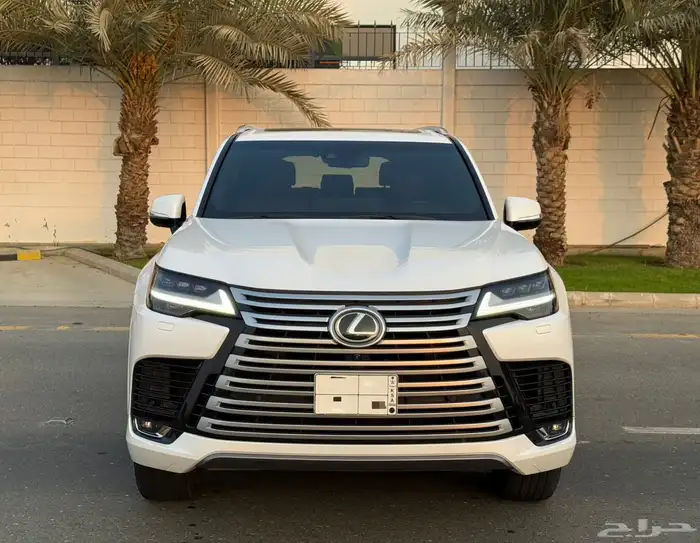 جيب لكزس LX600 2022 - شبه الجديد سعودي 0