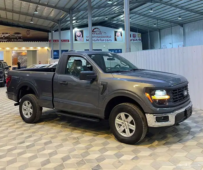 فورد F150 لون رمادي 2025 2