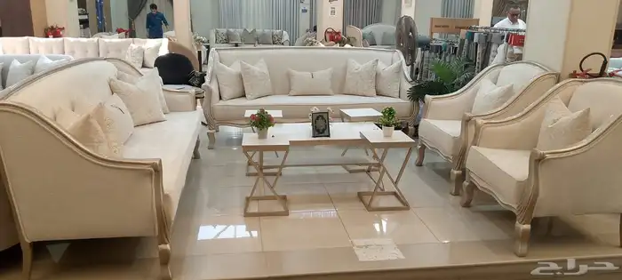 ارخص محل في سوق محمود سعيد مجمع الاريكه تفصيل وتنجيد مدرينات 5