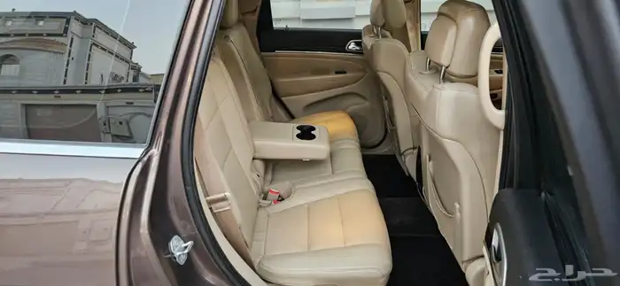 جيب قراند شروكي فل كامل ليمتد 2018 14