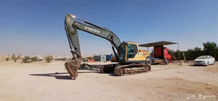 حفار بوكلين فولفو 2011 2