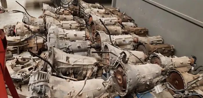 مركز وتشليح خبراء SRT موبار صيانة وبرمجة وقطع الغيار سيارات 10