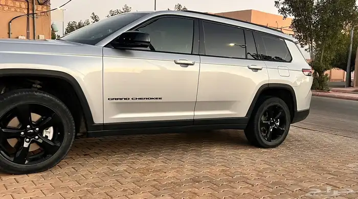 جيب جراند شيروكي 1