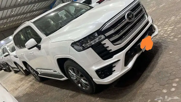 لاندكروز GXR_S بنزين 2025 4