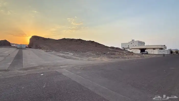 ارض سكنية للبيع في المدينه المنوره 3