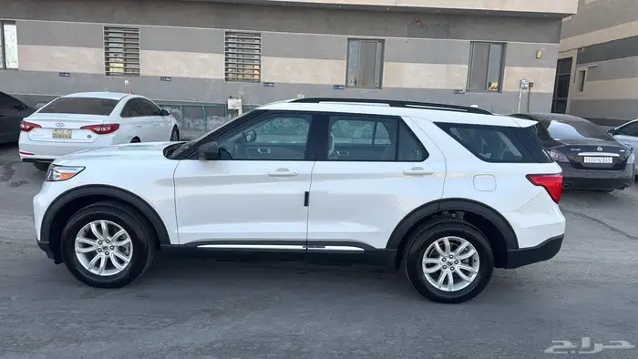 للبيع فورد اكسبلور 2022 دبل نص فل 7