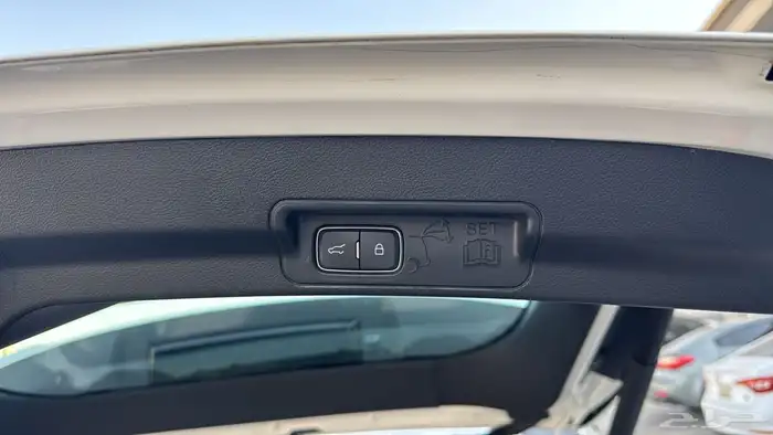 للبيع فورد اكسبلور 2022 دبل نص فل 9