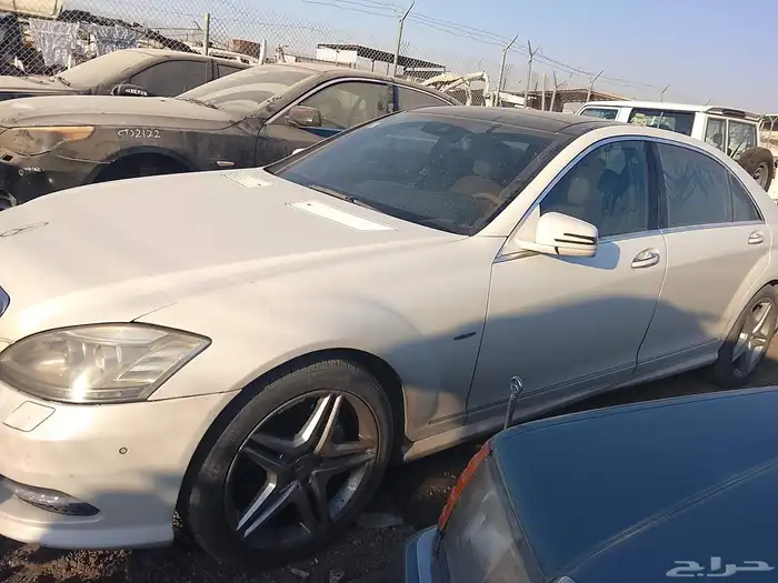 مرسدس بنوراماء موديل 2011 7