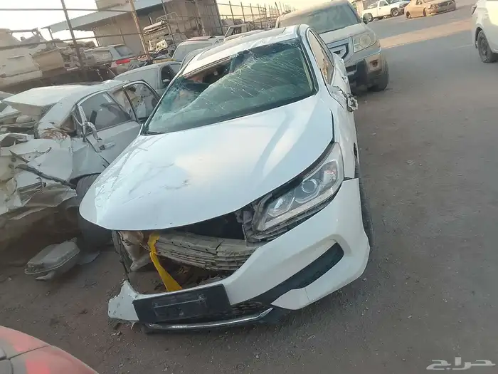 تشليح قطع غيار السيارات هوندا اكورد موديل 2017 8