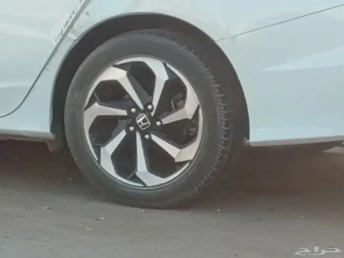 تشليح قطع غيار سيارات هوندا اكورد موديل 2017 3