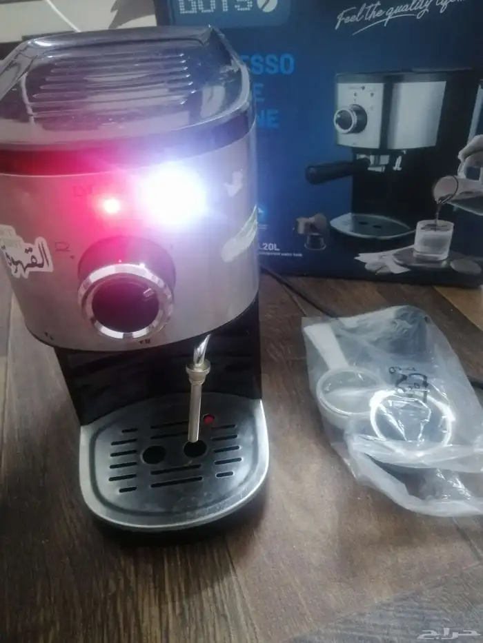 لعشاق القهوه مكينة قهوة مستعمله نظيفه شغال في كرتونها 0
