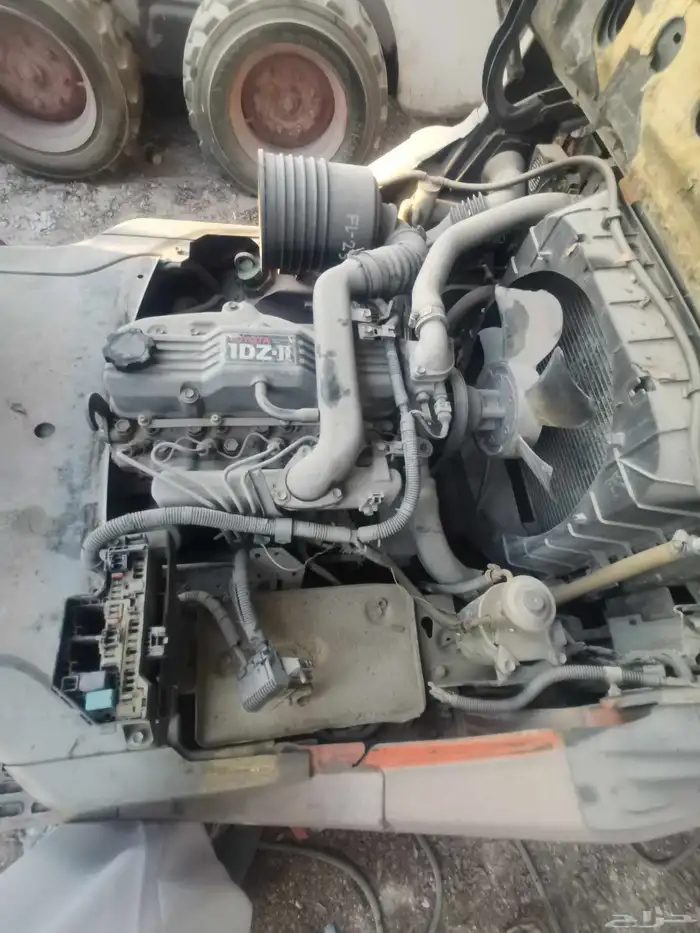 رافعة شوكية تيوتا 3 طن 8