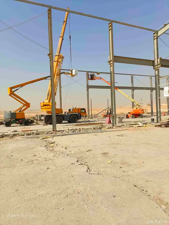 للايجار جميع مقاسات المان لفت والسيزر لفت كهرباء وديزل 9