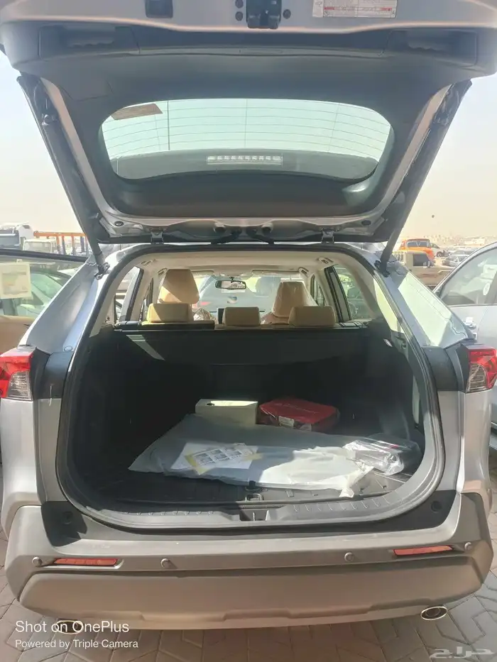 تويتا راف فور موديل 2025 4