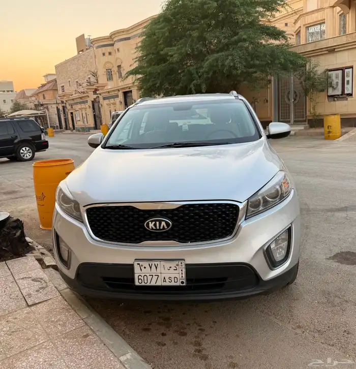 كيا سورنتو 2017 للبيع مالك اول وكالة 1